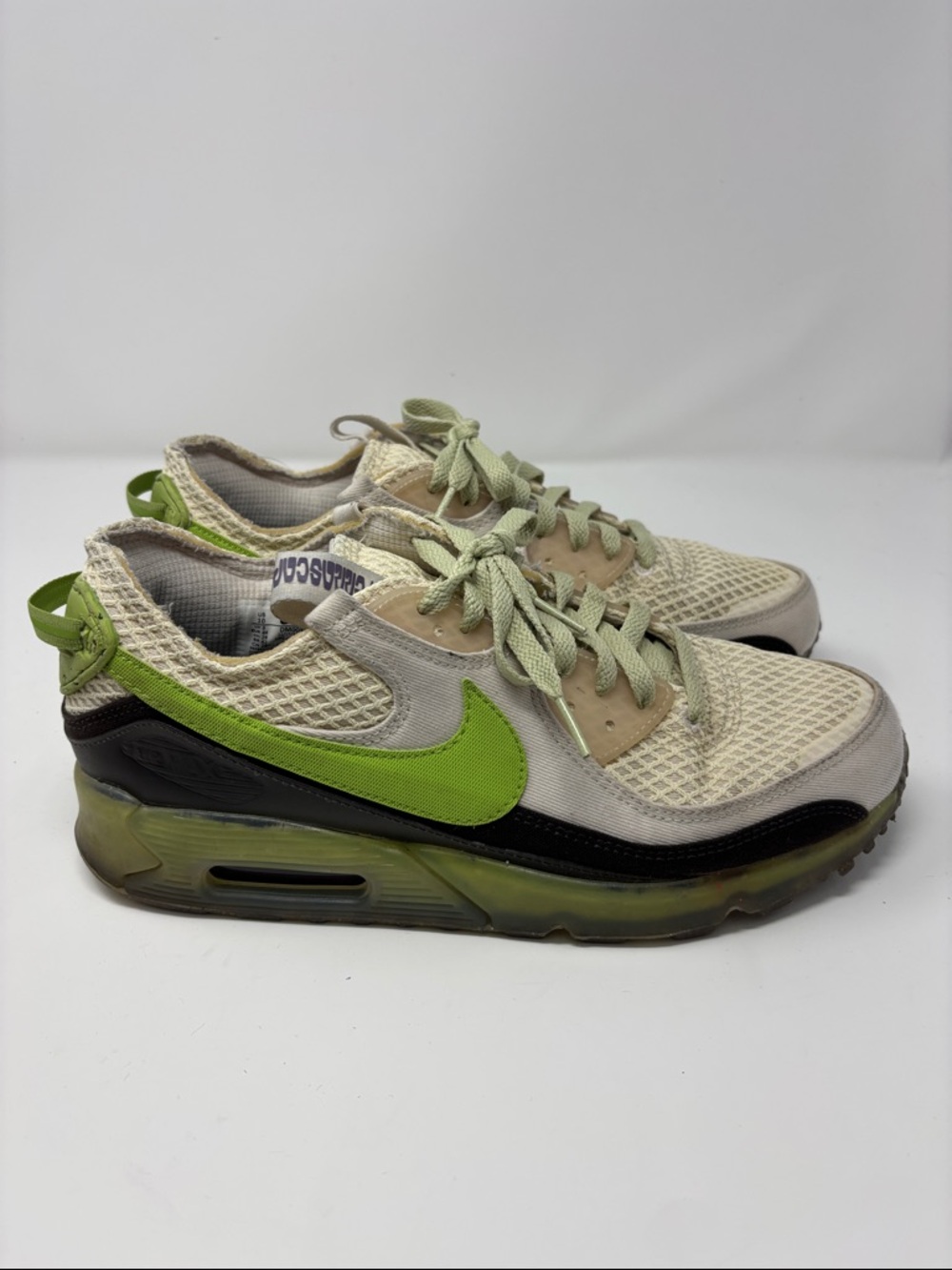 Nike | Sneakers in Lime Green, Cream & Black terrascape 10 DM0033-001 - Picture 6 of 9